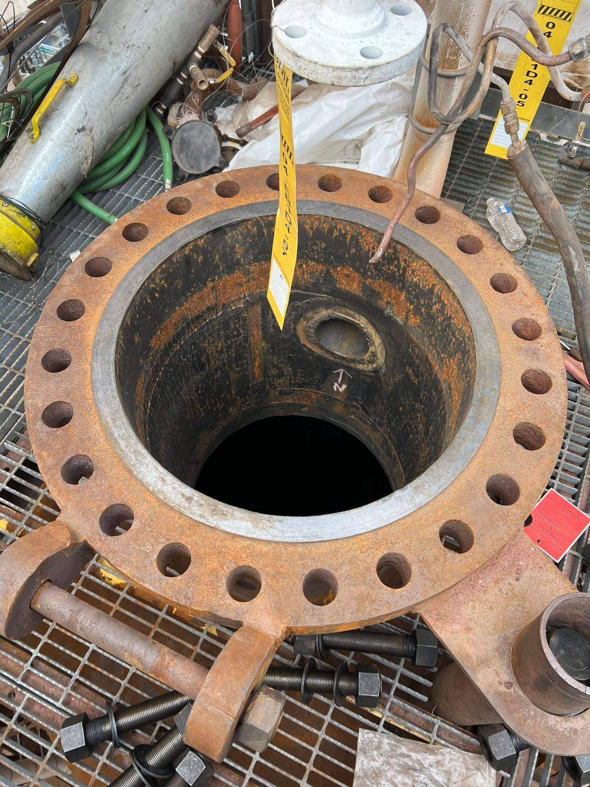 Flange face before laser cleaning, oxidized