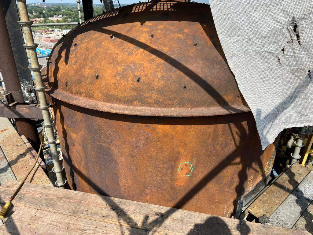 Stabilizer tower head before laser ablation, heavily oxidized